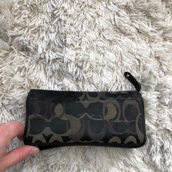 Coach wallet - Picture 3 of 3